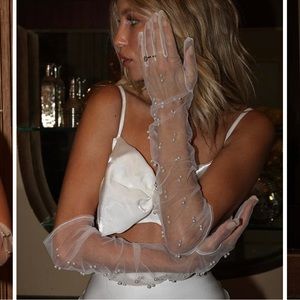 12th tribe white pearl bridal gloves